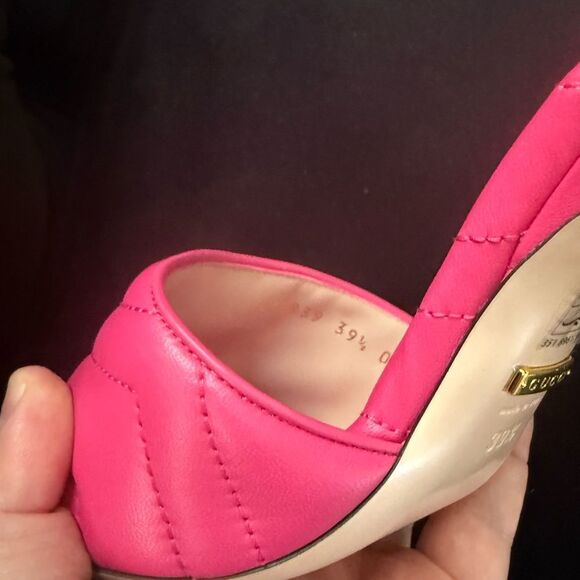 Brand new women’s size 9.5 Gucci Pink Quilted heel Sandal - Picture 5 of 12